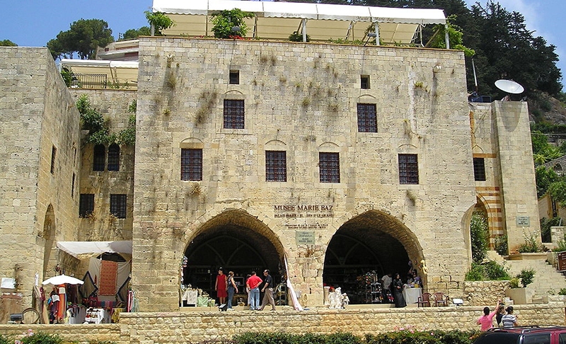 DeirAlQamar-FakhredinePalace