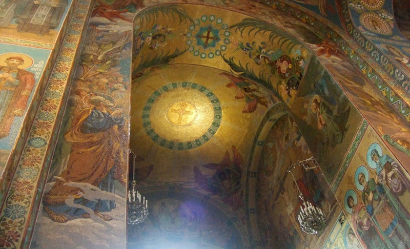 church-ceiling church-ceiling