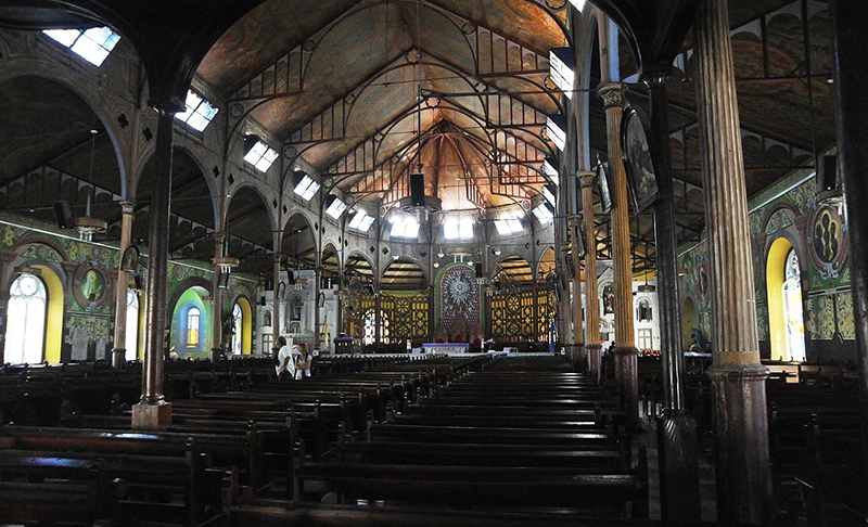 Castries-Cathedral-cred.-Akalvin-CC-BY-3.0