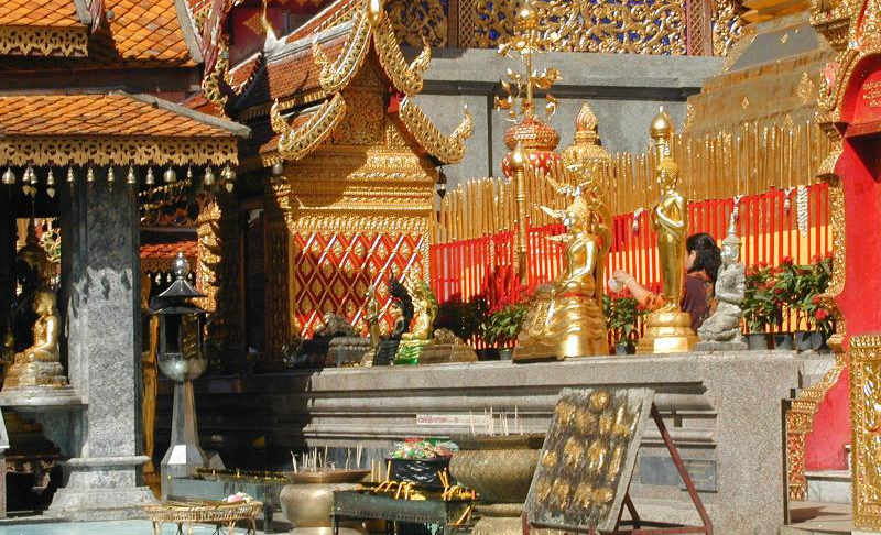 WatDoiSuthep_Courtyard WatDoiSuthep_Courtyard